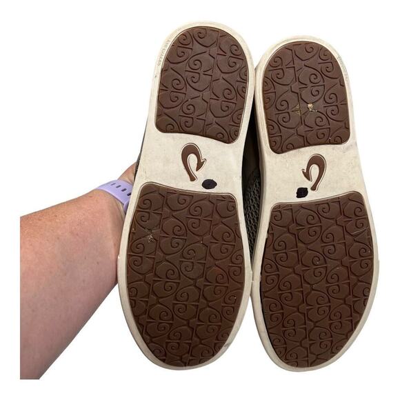 Oluki Pehuea Brown Perforated Breathable Easy On & Off  Slip On Shoe Size 8 - Picture 5 of 6